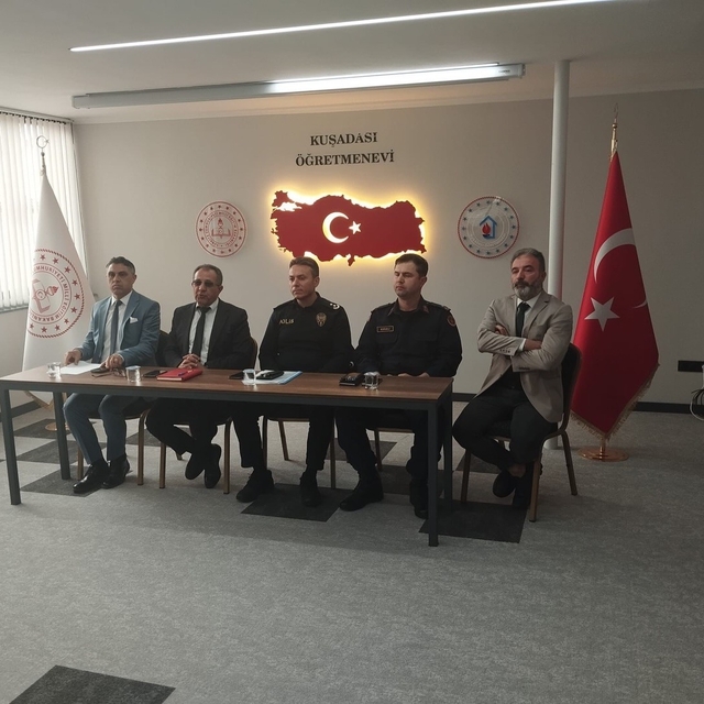 Kuşadası'nda okul güvenliği masaya yatırıldı