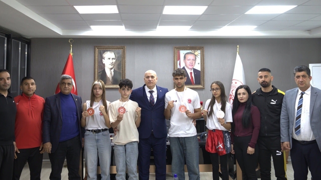 Adıyamanlı kick boksçulardan Türkiye Şampiyonasında büyük başarı