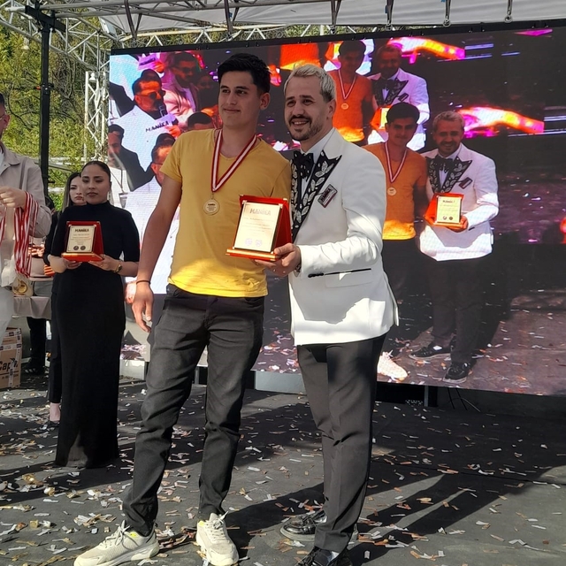 Genç kuaförden büyük başarı