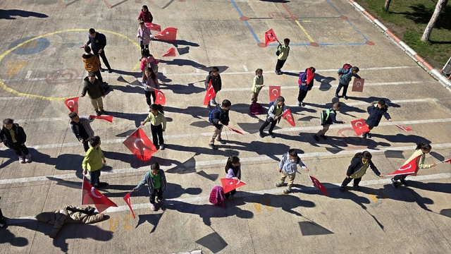 Şehit olan öğretmen ve öğrenciler için Hisarcık'ta anlamlı etkinlik