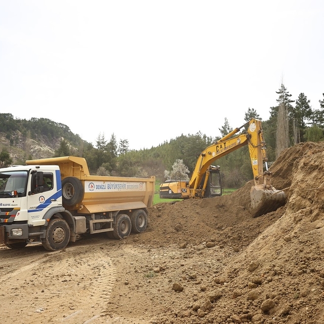 Çameli Elmalı yolu modern üst yapıya kavuşuyor