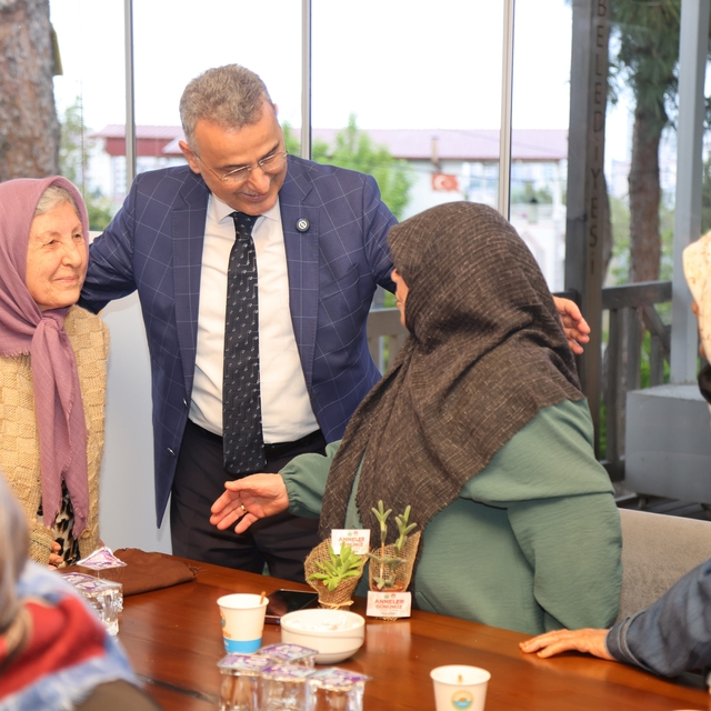 İlkadım Huzur Konağı ve Ata Ocağı'nda keyifler yerinde