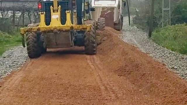 Gerze grup yolları modernize ediliyor