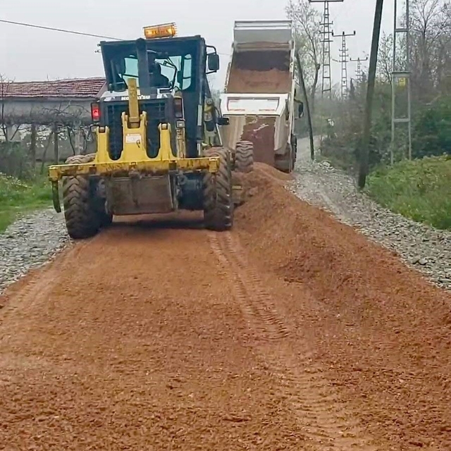 Gerze grup yolları modernize ediliyor