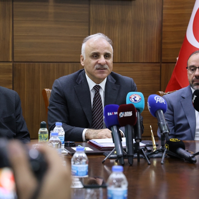 Diyarbakır'da "11. Uluslararası Hafızlık ve Kur'an-ı Kerim'i Güzel Okuma Ya...