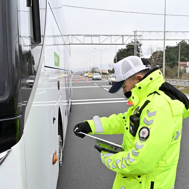 Ordu'da bir haftada 17 bine yakın araç ve sürücü denetlendi
