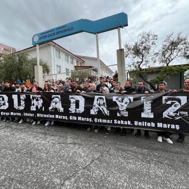 Saldırıda ölen öğrencilerin ailelerine destek için Kahramanmaraş'a geldiler