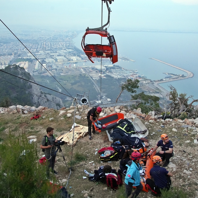 Antalya'daki teleferik kazası davasında karar açıklandı: 8 sanığa hapis cez...