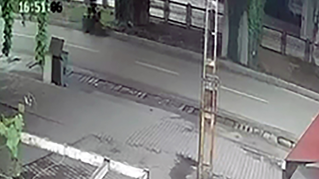 Devrilip metro köprüsünün ayağına çarpan motosikletteki Zeynep Su yaşamını yitirdi (2)