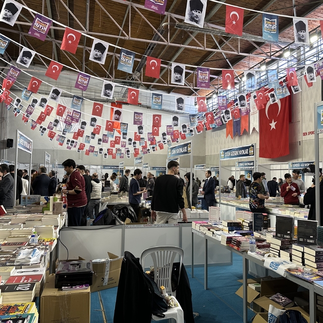 Çankırı 2. Kitap Günleri kitapseverlere kapılarını açtı