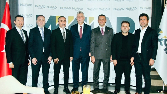 MÜSİAD Muğla heyeti Ticaret Bakanı Bolat'ın da katıldığı istişare toplantısına katıldı