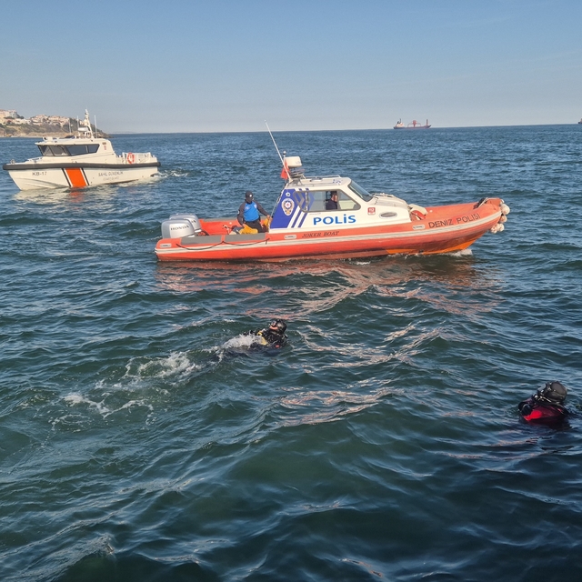 Tekirdağ'da denizde temizlik
