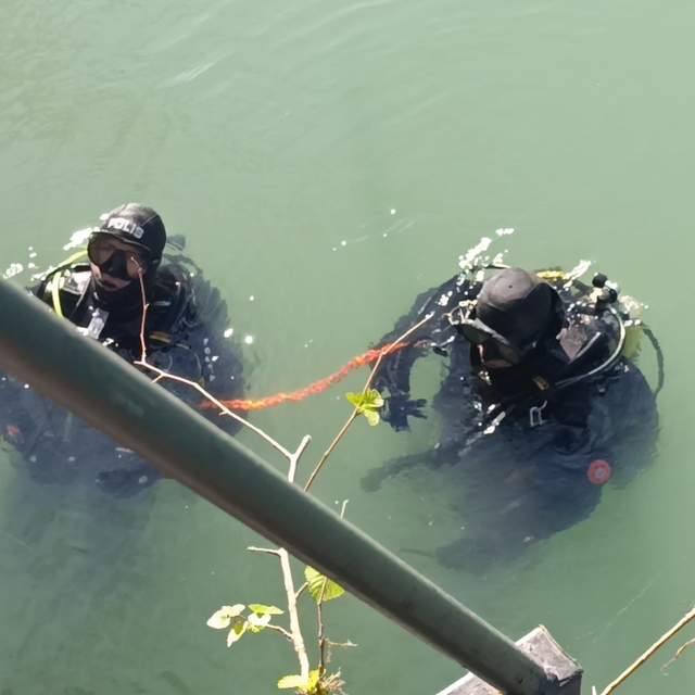 Antalya'da kayıp zabıta için arama çalışması başlatıldı
Dalgıçlar zabıta me...
