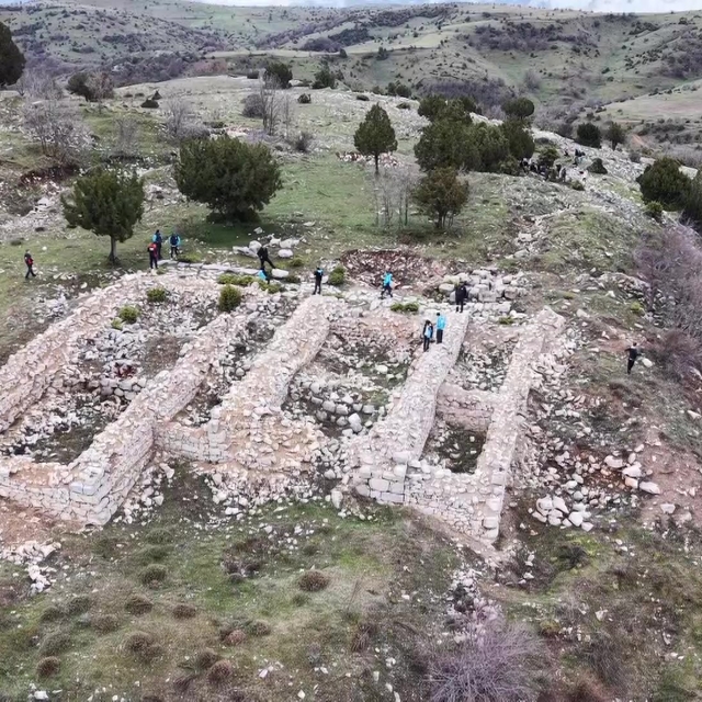 Karadeniz'deki tek Zeus tapınağı: Sadece temel taşları kaldı