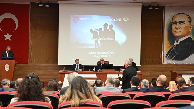 Denizli'de devam eden ve yapılması planlanan projeler masaya yatırıldı