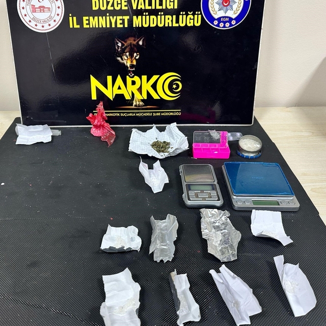 Düzce'de uyuşturucudan 61 kişi hakkında işlem yapıldı