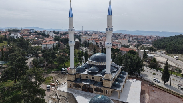 Gördes'te cami ve Kur'an kursu için destek çağrısı
Bin kişilik cami ve 4-6 yaş Kur'an kursu hayırseverlerin katkısını bekliyor