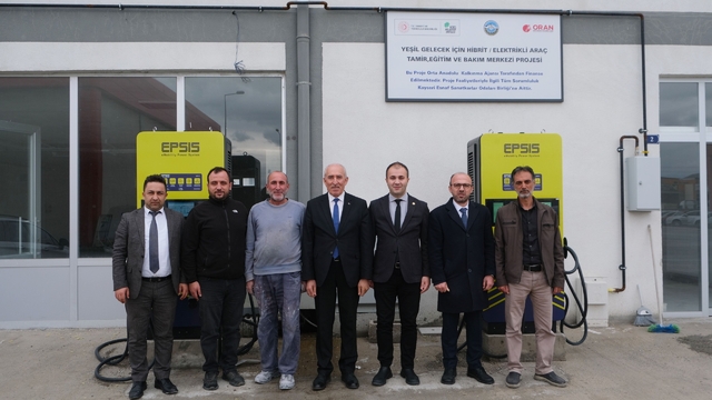 KESOB ve ORAN iş birliği ile mesleki eğitim ve istihdama yönelik güçlü adım
Yeşil Gelecek İçin Hibrit/Elektrikli Araç Tamir, Eğitim ve Bakım Merkezi projesi