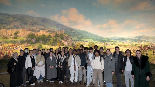 Panorama 1326 Bursa Fetih Müzesi'ne rekor ilgi
Tarihi müzede günlük ziyaretçi sayısı 9 bini aştı