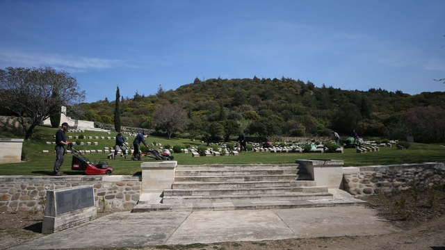 Gelibolu Yarımadası'ndaki yabancı ülkelerin anıt ve mezarlıkları 111. yıl törenlerine hazırlanıyor