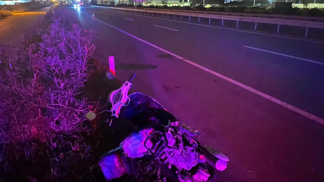 Motosikletli kadına çarpan alkollü sürücü kazayı hatırlamadığını söyledi
Yedinci kez alkollü araç kullanmaktan 396 bin TL ceza yazılıp, ehliyetine 2050 yılına kadar el konuldu
Motosikletli kadına çarparak ağır yaralayan sürücü tutuklandı