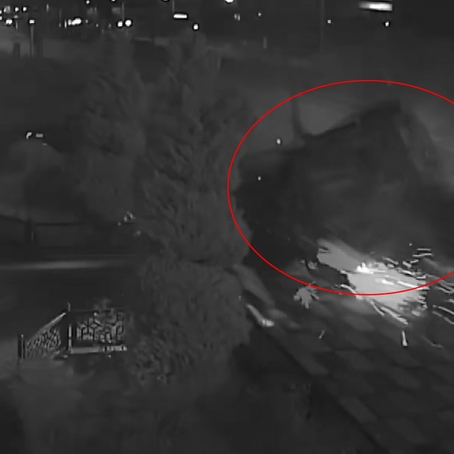 İki aracın yarış iddiası feci kazayla son buldu: 1 kişi yaralandı, 3 araç h...