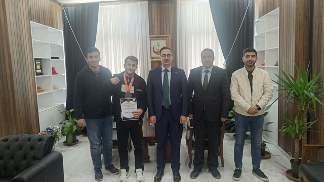 Sincikli sporcu Türkiye ikincisi oldu