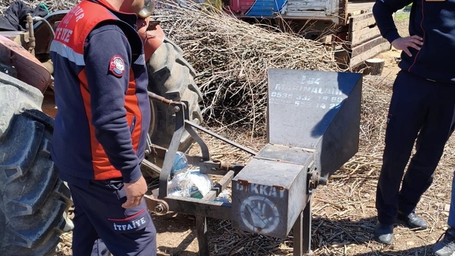 Traktörün şaftına ayağı sıkışan kadın yaralandı