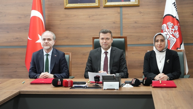 Niğde'de akran nezaketi ve aile içi iletişim için kurumlardan güç birliği