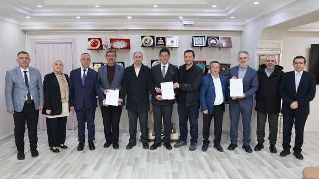 Başkan Oral: "Birliktelik ve kümelenme ile Erzurum ticaretine yeni bir ufuk açıyoruz"