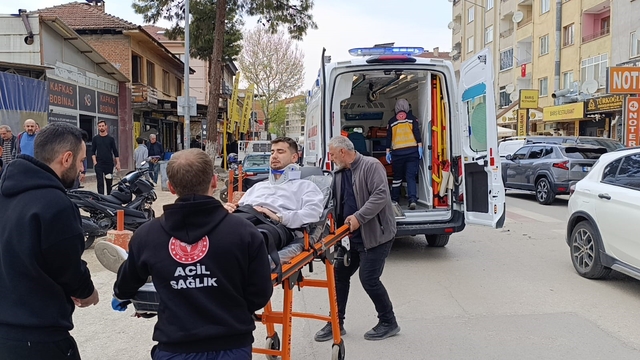 Bursa'da yola aniden çıkan araç kazaya yol açtı: 1 yaralı