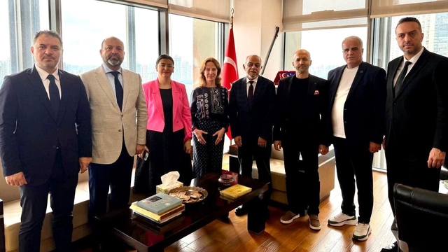 KUTSO Heyeti, Kanton Fuarı'nda küresel iş birliği fırsatlarını değerlendirdi