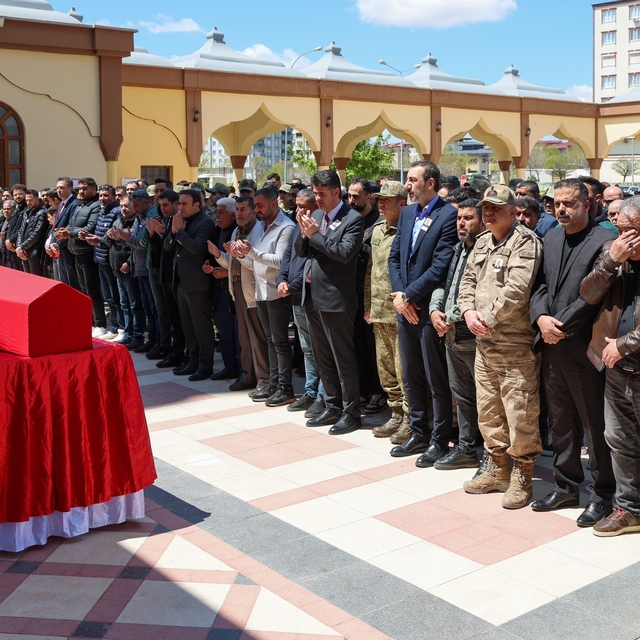 Kilis'te vefat eden Kıbrıs gazisi son yolculuğuna uğurlandı