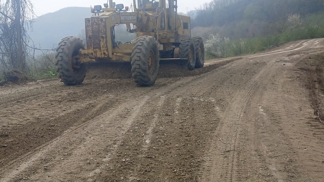 Yığılca'da asfalt öncesi çalışmalar hızlandırıldı