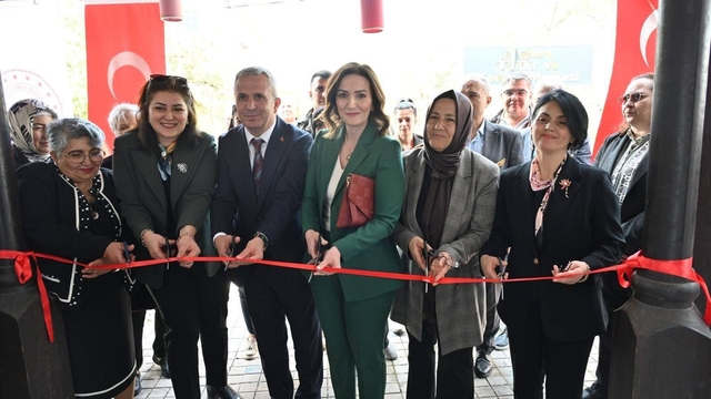 Unutulmaya yüz tutan "el nakışı" bu kursla gelecek nesillere aktarılacak