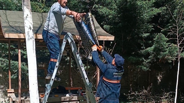 Pursaklar'da park ve yeşil alanlarda bakım çalışması yapılıyor