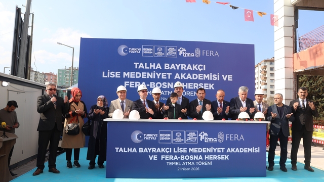 Başkan Altay, Talha Bayrakçı LİMA'nın iş başlangıcını yaparak, Bosna Hersek FERA'nın temelini attı
