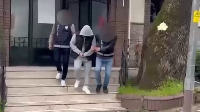 Bursa'da kesinleşmiş hapis cezasıyla aranan 4 kişi yakalandı