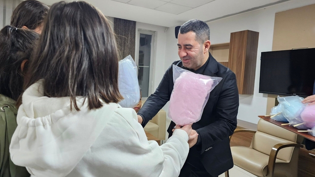 AK Parti Gaziantep Milletvekili Bünyamin Bozgeyik: "23 Nisan çocuklarımızın umudunun sembolüdür"