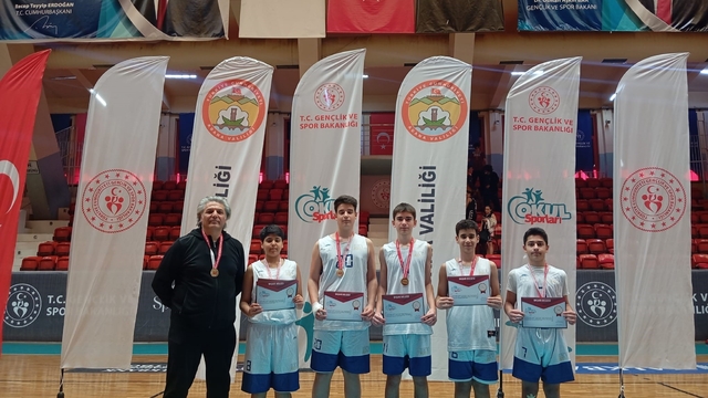 GKV Basketbol Yıldız Erkekler 'de Türkiye Finallerine yükseldi