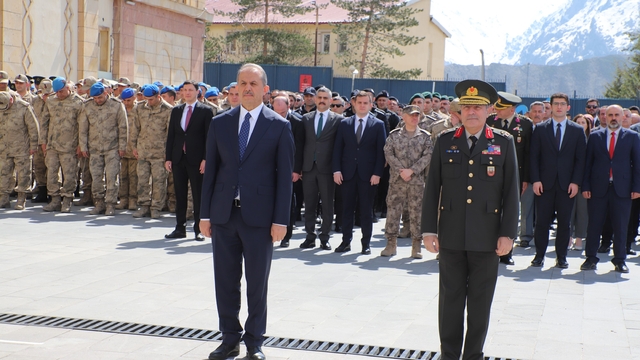Hakkâri'nin kurtuluşu törenlerle kutlandı