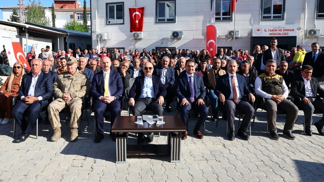 Adıyaman'da çiftçilere tarım ekipmanı desteği verildi