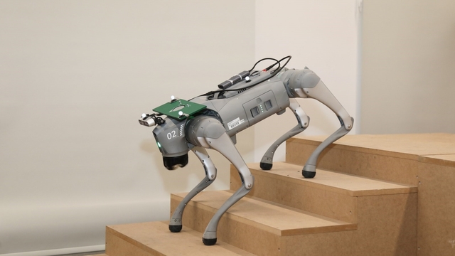 BTÜ ortaokul ve lise öğrencilerini robotlarla tanıştıracak
BTÜ'den gençlere robot köpeklerle geleceğe yolculuk
