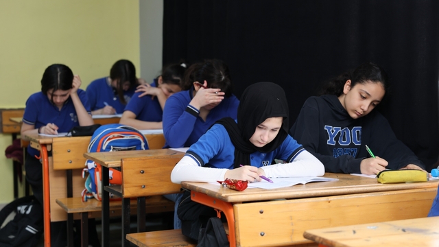 Körfez'de 4 bin 777 öğrenciye ücretsiz deneme sınavı desteği