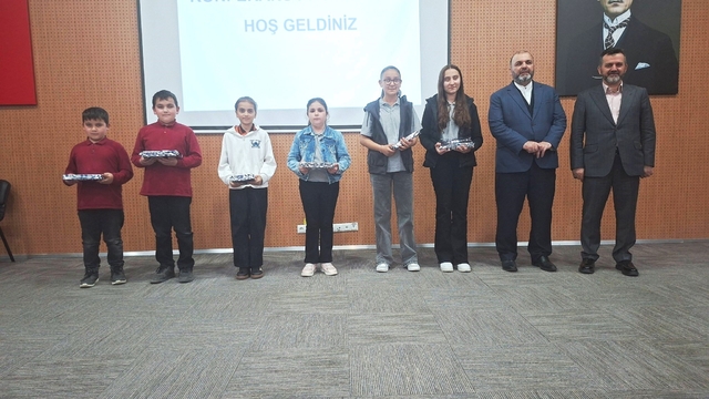 Hisarcık İlçe Müftülüğünce başarılı öğrenciler ödüllendirildi
