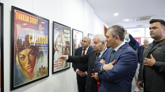 Büyükşehir Belediyesi'nden "Yeşilçam Film Afişleri Sergisi"