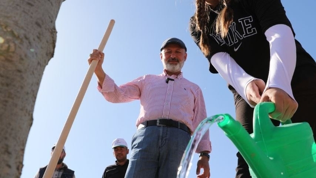 Başkan Çolakbayrakdar: "Çevreye yatırım, çocuklarımızın geleceğine yatırımdır"
Kocasinan, yeşil hamle ile geleceğe nefes oluyor