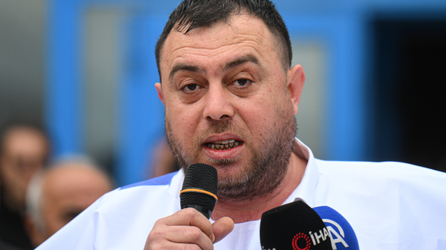 Hürriyetçi Yerel Sen üyeleri, Ankara İtfaiyesi'nde basın açıklaması yaptı