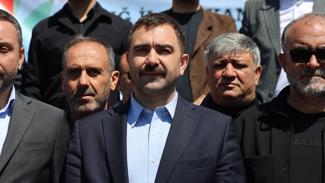 Hak-İş Konfederasyonu Başkan Yardımcısı Kayabaş: "İşçi arkadaşlarımız için mutlak iş güvencesini sağlayan sisteme geçilmesini öneriyoruz"