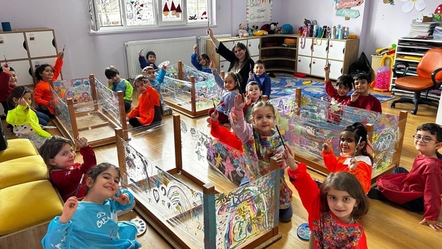 Sivas'ta çift dilli eğitim modeli, ingilizceyi ezberleyerek değil konuşarak öğreniyorlar